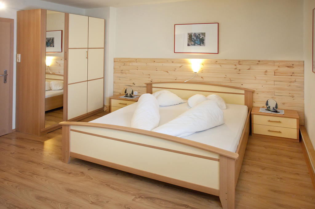 Landhaus Gudrun Tux Bilik gambar